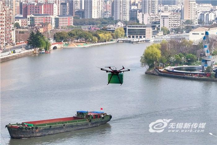 江苏无锡：“低空经济”腾飞，“飞手”职业成就业新风口