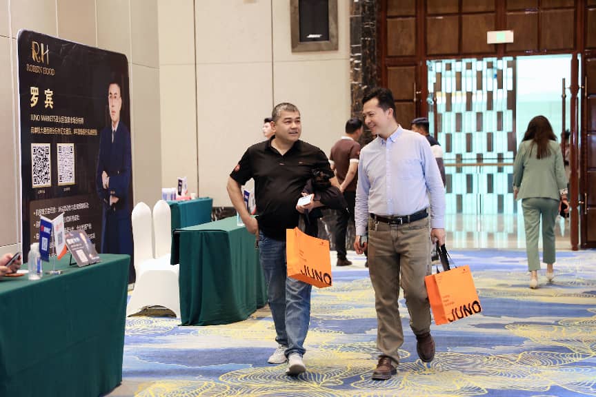 风起喀什，交易潮涌——Juno Markets 2026交易员技术峰会喀什站圆满举行(图3)
